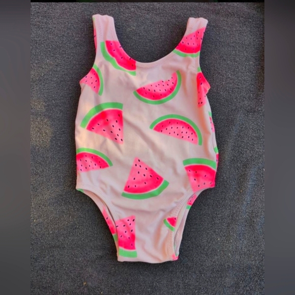 💥5/20$ Swimsuit 18-24M - Picture 2 of 3